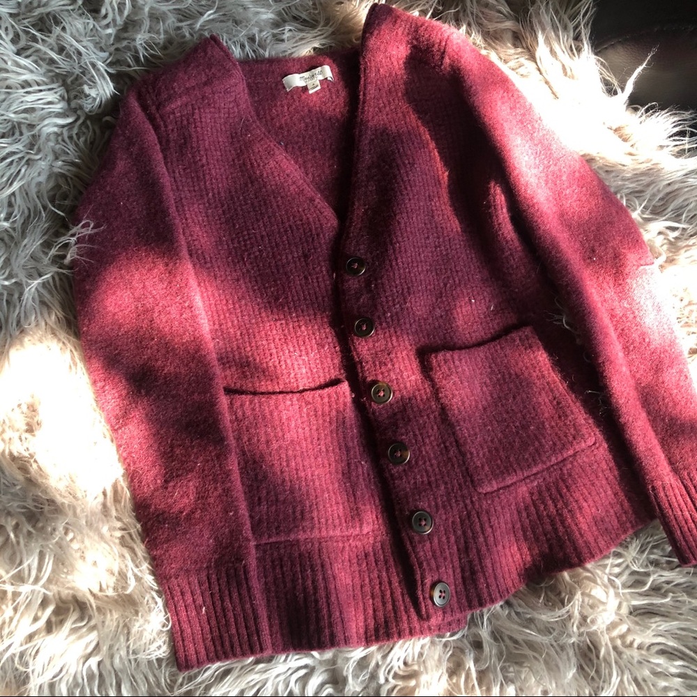 Dark Red Madewell cardigan